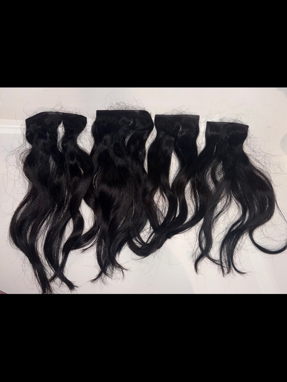 BELLAMI Human Hair  Seamless Clip-In Extensions 14- 20 160 gram 4Piece